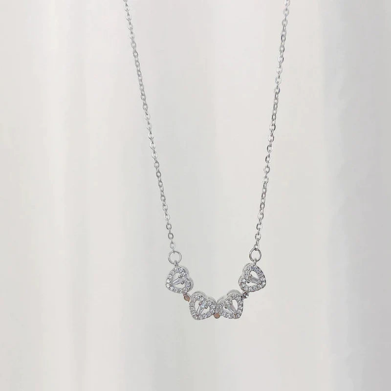 Chic Two-Way Wear Heart-Shaped Four-Leaf Clover Pendant Necklace - A Unique Jewelry Gift for Every Occasion
