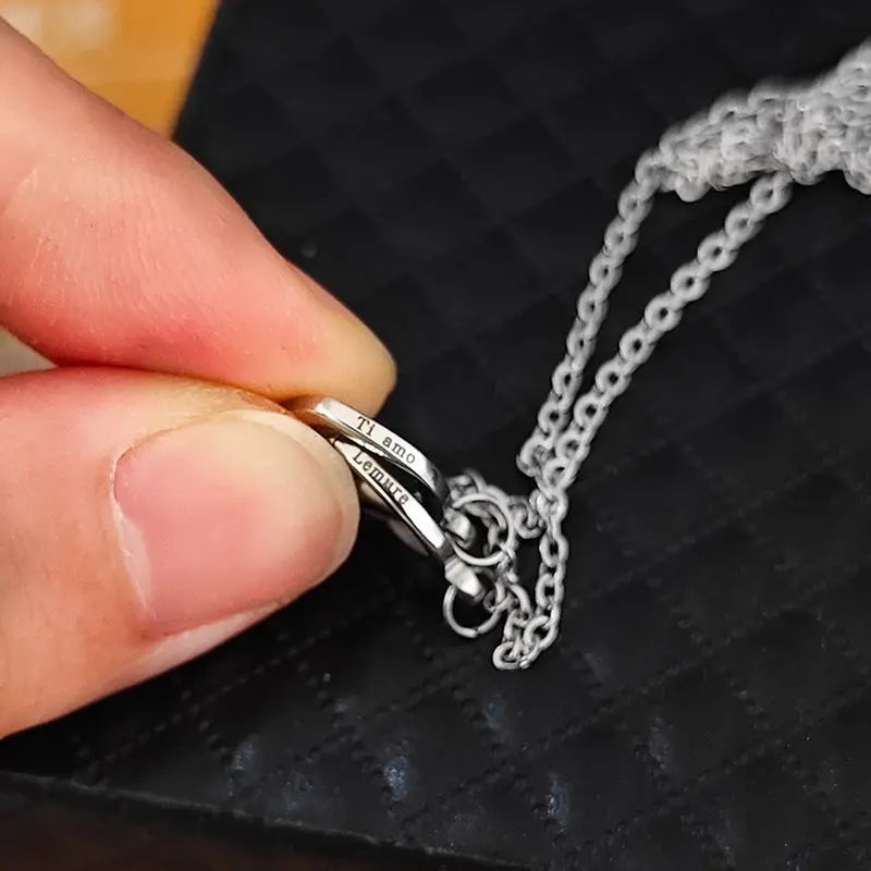 Personalized Double Heart Name Necklace - A Timeless Symbol of Love for Couples