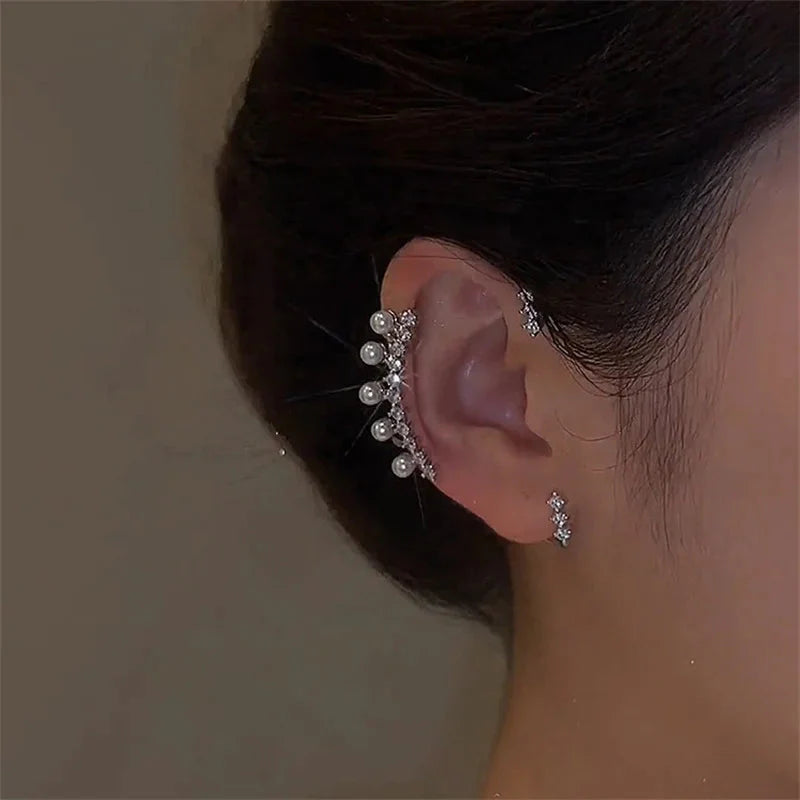 Elegant Silver Pearl Ear Cuff with Vintage Crystal Zircon - No Piercing Required Fashion Jewelry for Women