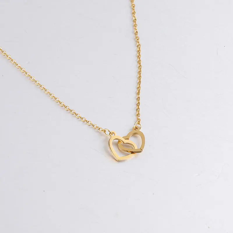 Personalized Double Heart Name Necklace - A Timeless Symbol of Love for Couples