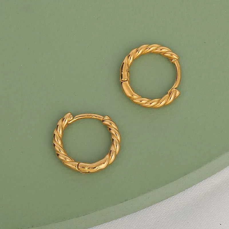 18K Classic Thin Rope Chain Hoop Earrings in Gold Plated
