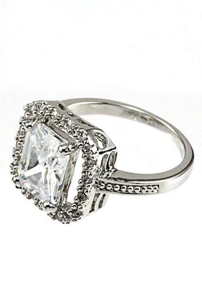 Exquisite Cubic Zirconia Ring: A Brilliant Addition to Your Jewelry Collection