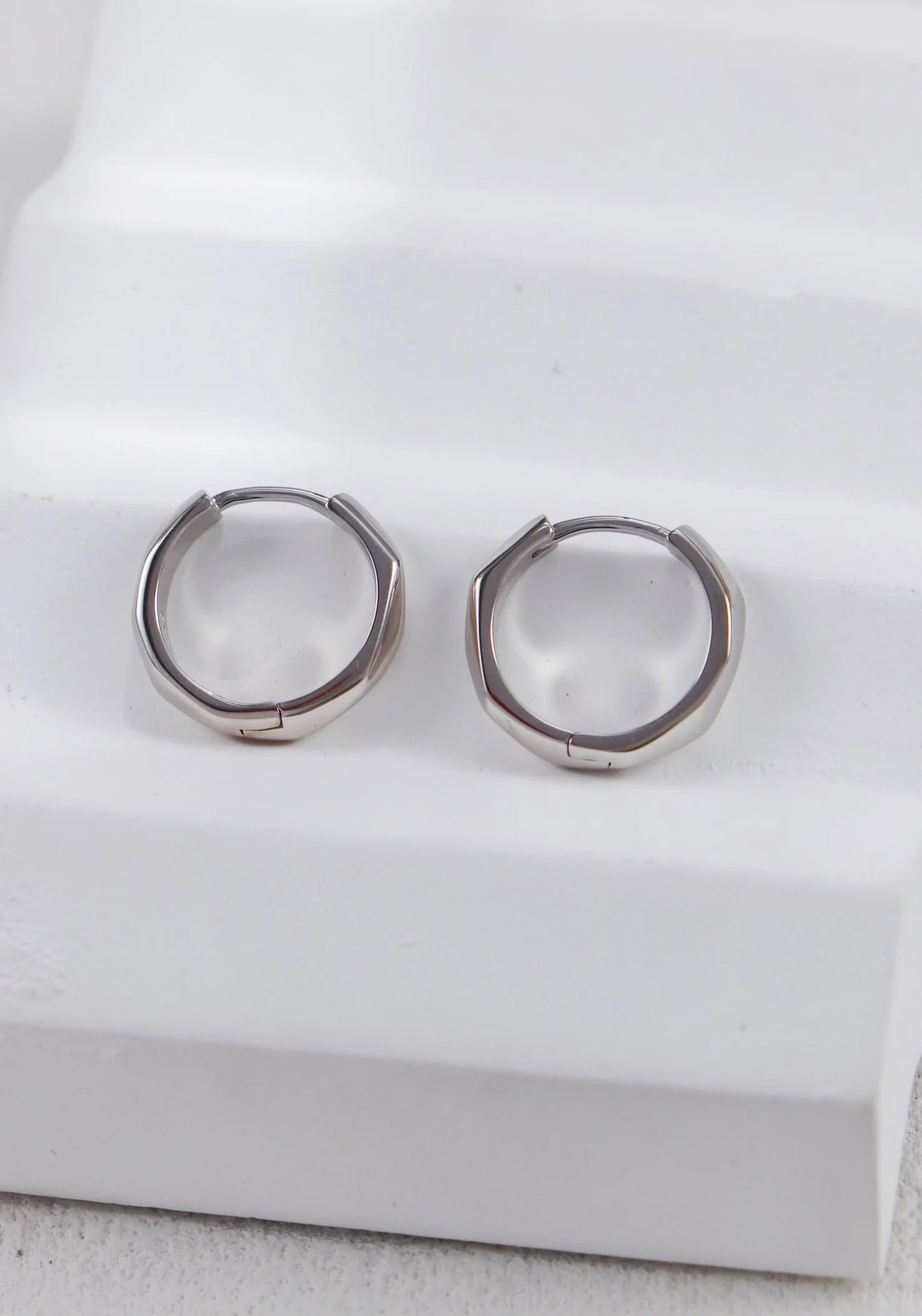 Minimalist Style Circle Earrings