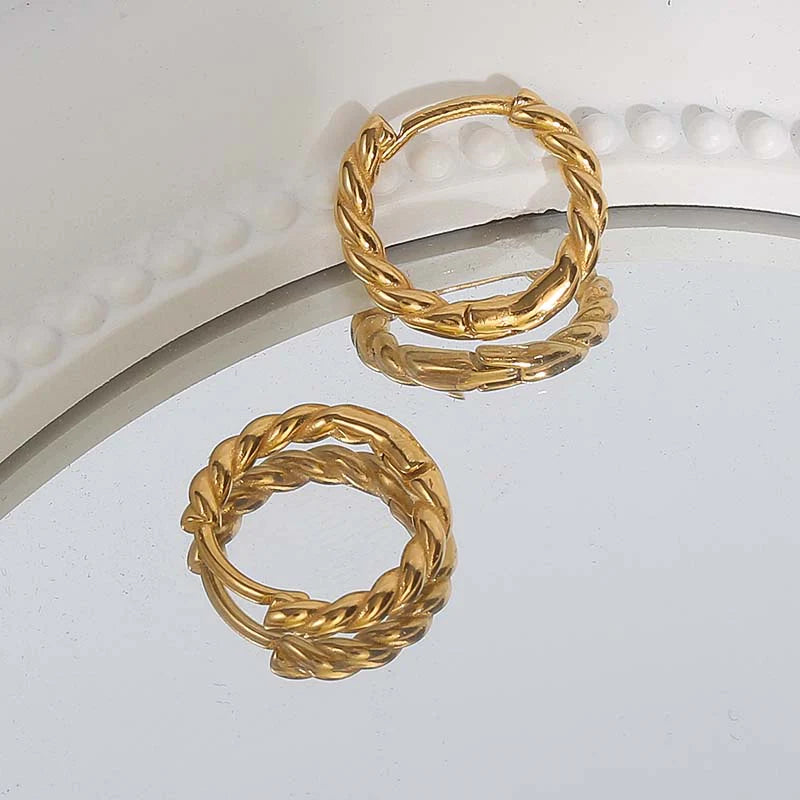 18K Classic Thin Rope Chain Hoop Earrings in Gold Plated