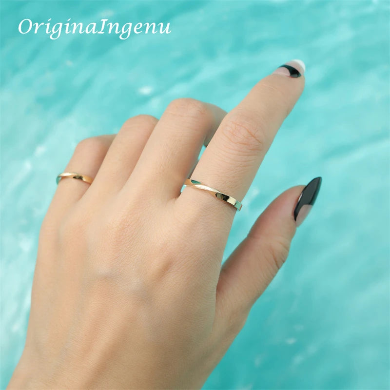 Elegant 14K Gold Filled Mobius Ring - Handmade Infinity Band for Timeless Minimalism