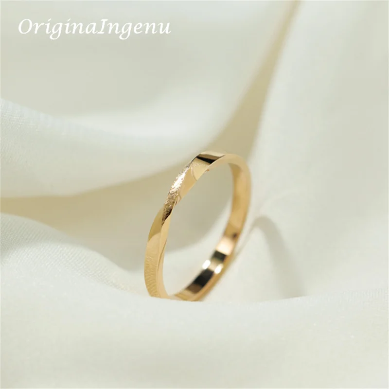 Elegant 14K Gold Filled Mobius Ring - Handmade Infinity Band for Timeless Minimalism