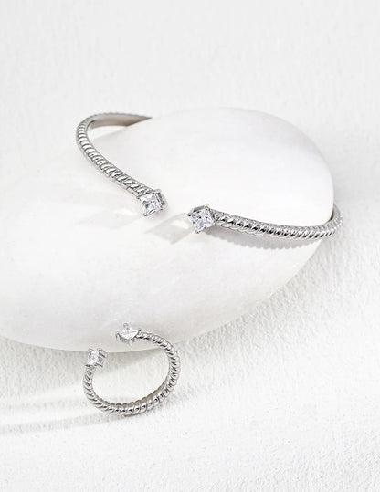 Adjustable Zirconia Bracelet